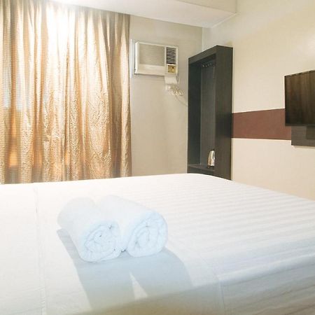 Lorenzzo Suites Hotel Макати Экстерьер фото